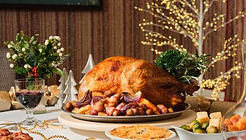 KYN Christmas Turkey with all the trimmings (3) 