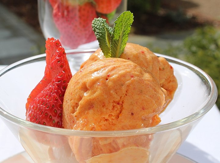 Strawberry Nice Cream