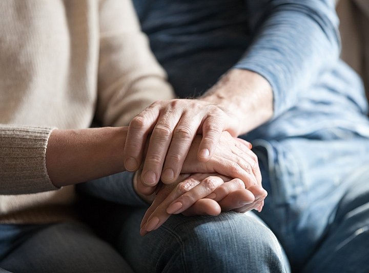 How Can I Help Someone with Dementia?