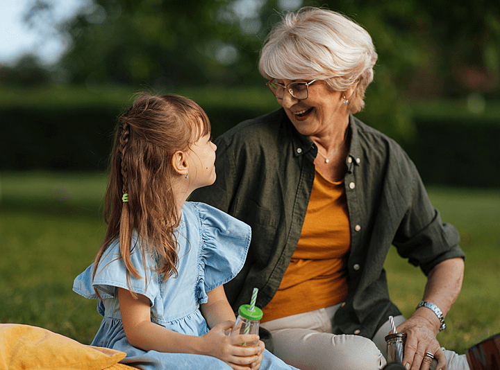 A Guide to Visiting Family in Care Homes