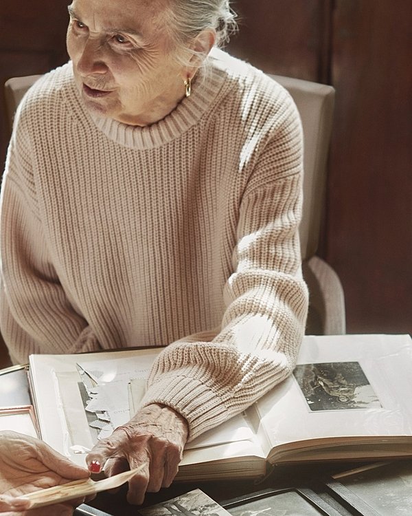 KYN resident daugher carer lifestory 