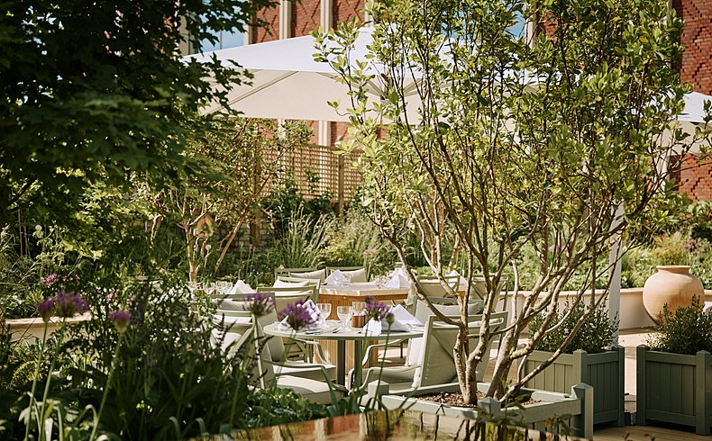 KYN Hurlingham WalledGarden Lunch2 