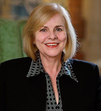 KYNHurlingham ClientEngagementManager ColleenDavidson Headshot crop 