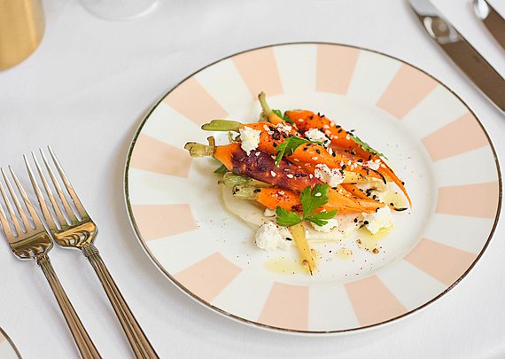 KYNHurlingham Starter  Roast carrots with sesame seeds, feta and yogurt (3) 