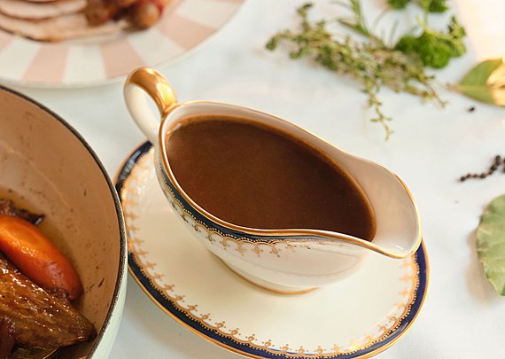 KYN Festive Nutritional Gravy Recipe