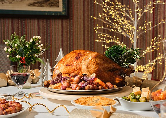 KYN Christmas Turkey with all the trimmings (3) 
